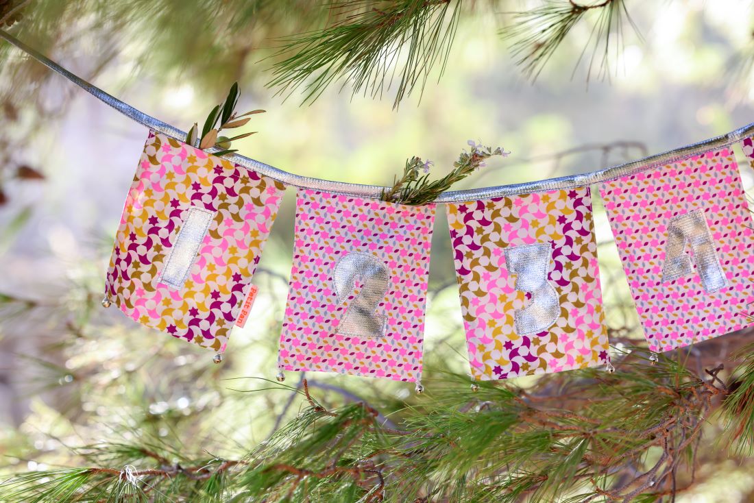 Zellige Pocket Advent Calendar Garland